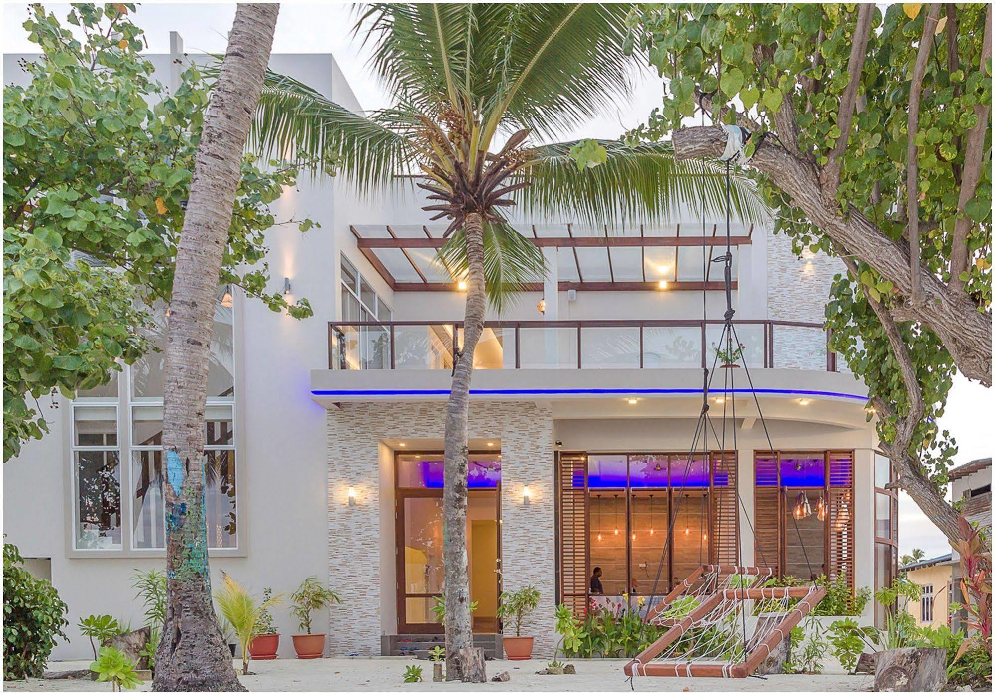 Velana Beach Hotel Maldives Maafushi Exterior foto